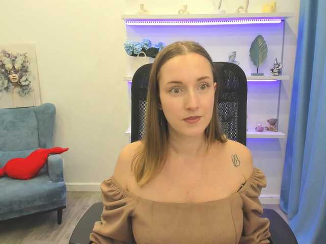 CaseyTerini live cam preview