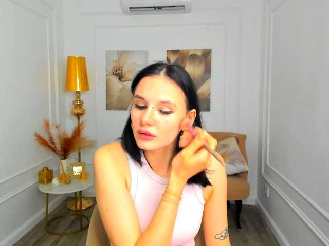 CaseyTerini live cam on BongaCams