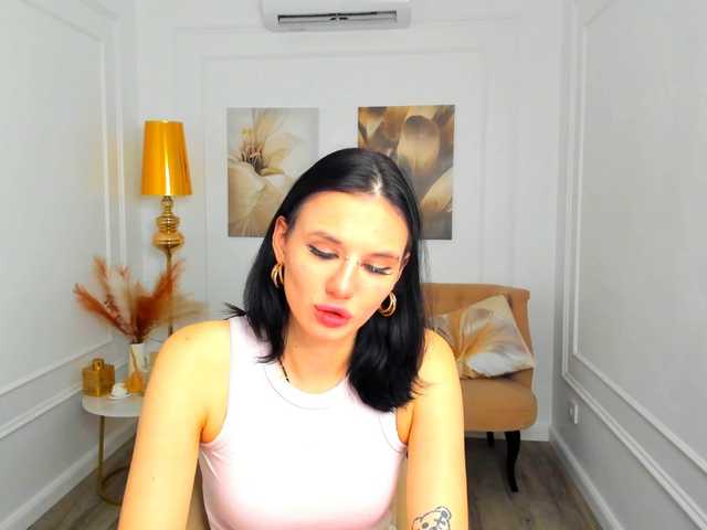 CaseyTerini live cam on BongaCams