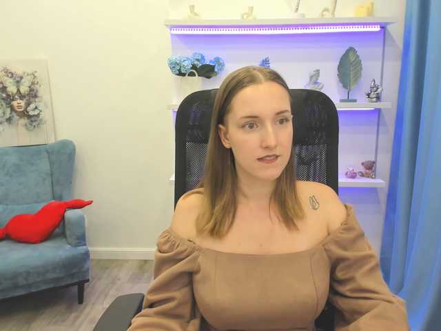 CaseyTerini live cam preview