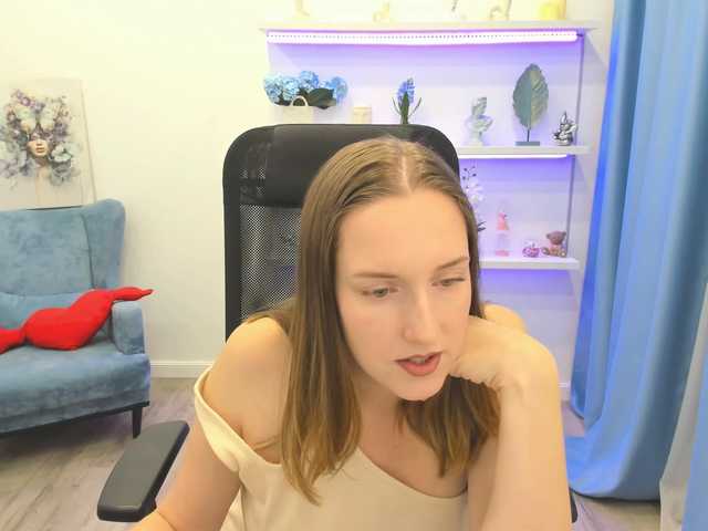 CaseyTerini live cam on BongaCams