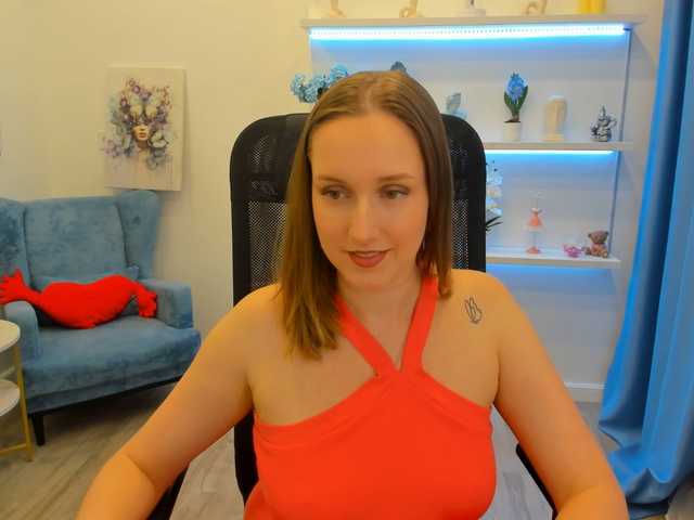 CaseyTerini live cam on UnifiedCams
