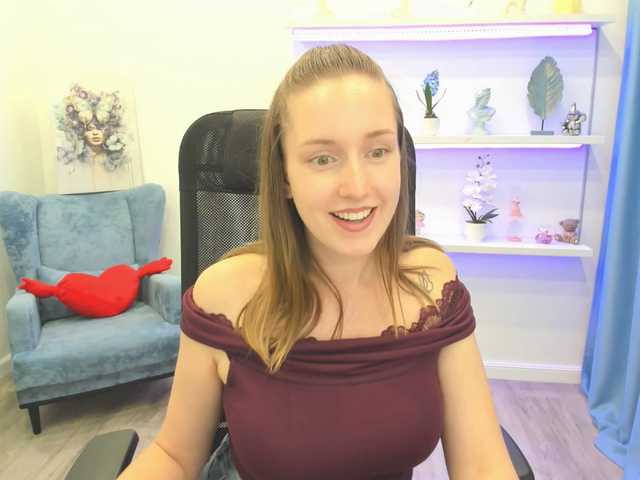 CaseyTerini live cam on BongaCams