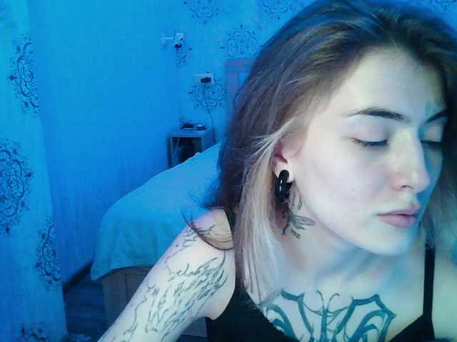 harris483 live cam on BongaCams