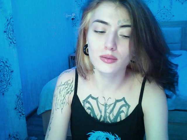 harris483 live cam on BongaCams