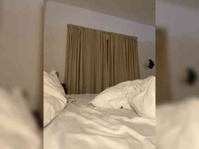 Sweetpinkie webcam