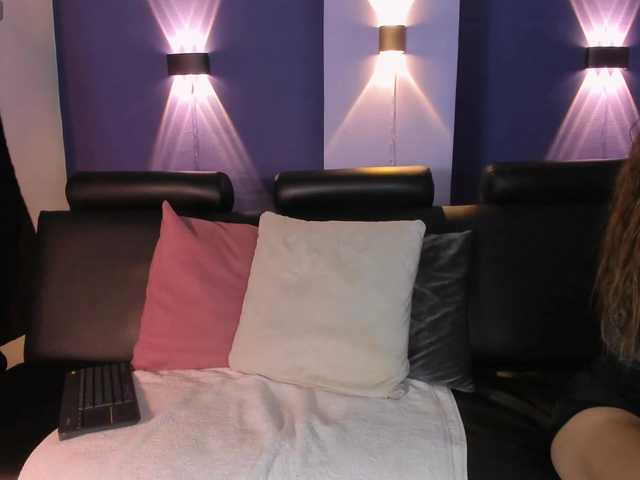 SalmaRose live cam on BongaCams