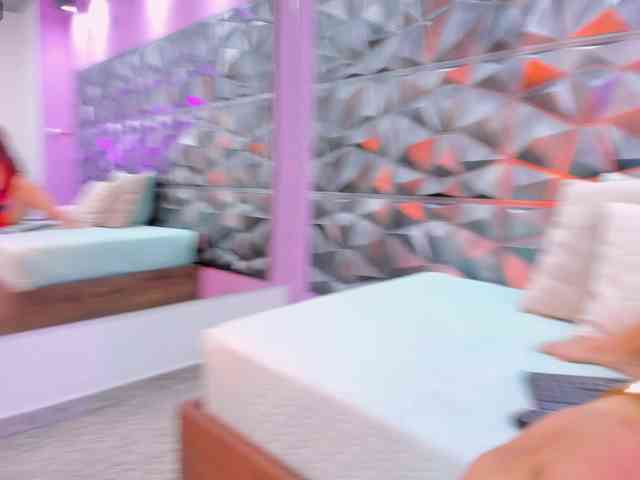 SalmaRose webcam