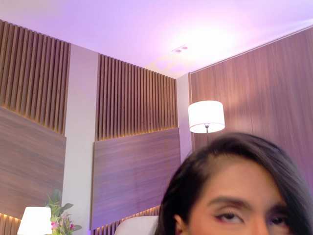 EmmaaFoster live cam on BongaCams