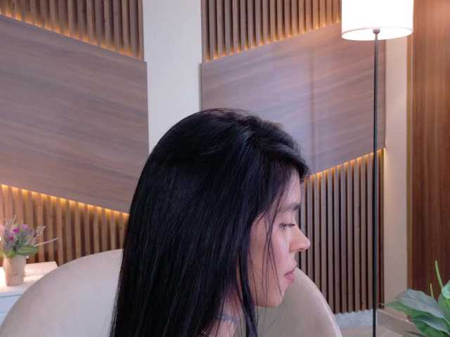 EmmaaFoster live cam on BongaCams