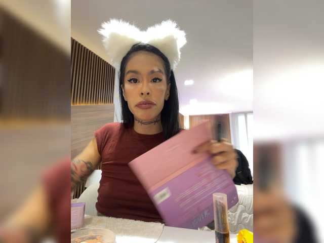 EmmaaFoster live cam on BongaCams