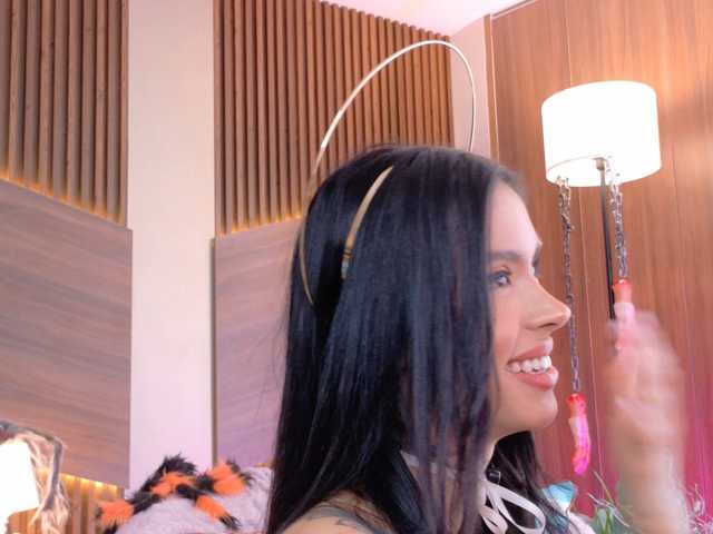 EmmaaFoster live cam on BongaCams