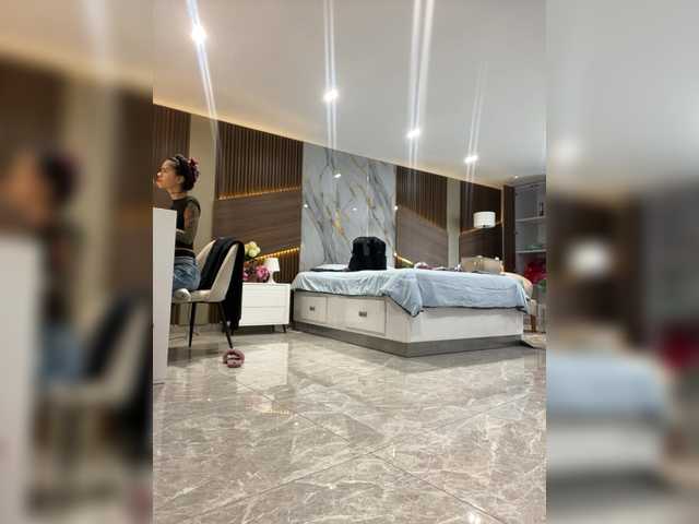 EmmaaFoster live cam on BongaCams