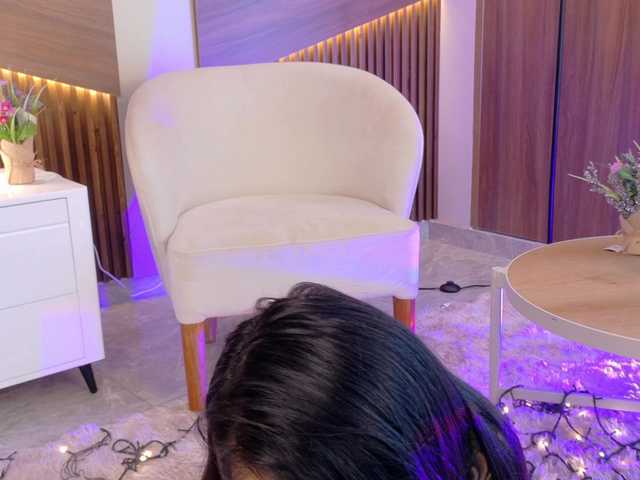 EmmaaFoster live cam on BongaCams