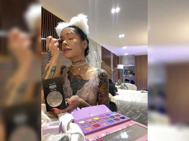 EmmaaFoster live cam on BongaCams