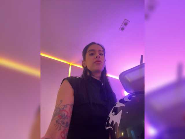 EmmaaFoster live cam on BongaCams
