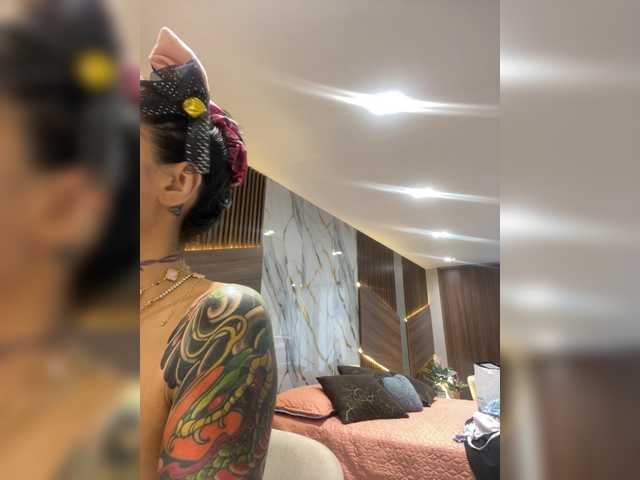 EmmaaFoster live webcam show