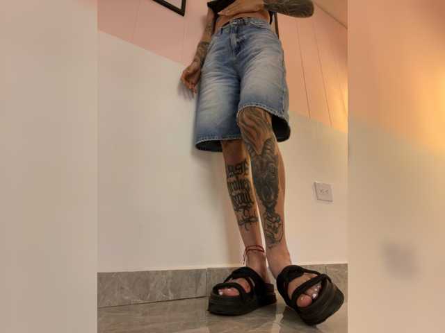 EmmaaFoster live cam on BongaCams