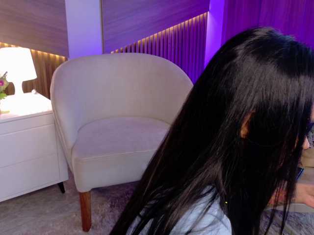 EmmaaFoster live cam on BongaCams