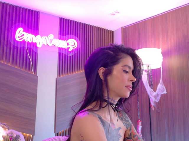 EmmaaFoster live cam preview