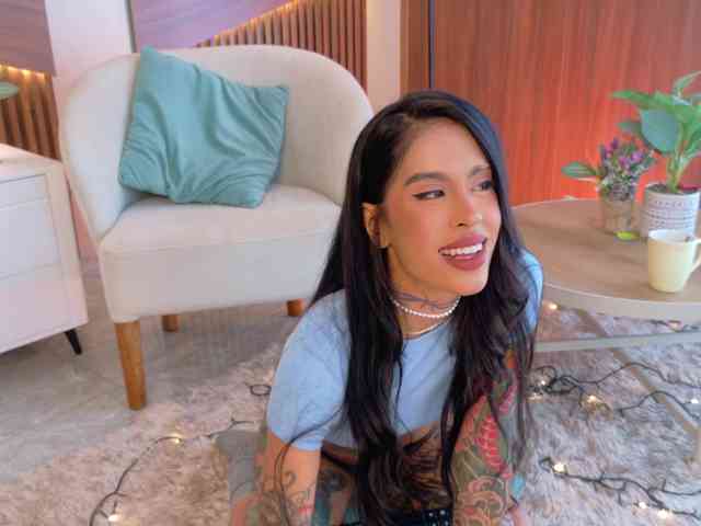 EmmaaFoster webcam
