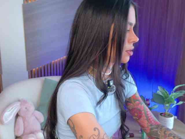 EmmaaFoster webcam