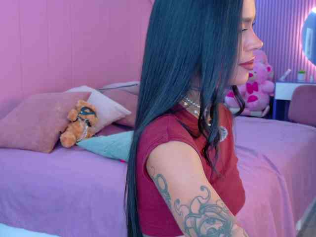 EmmaaFoster webcam