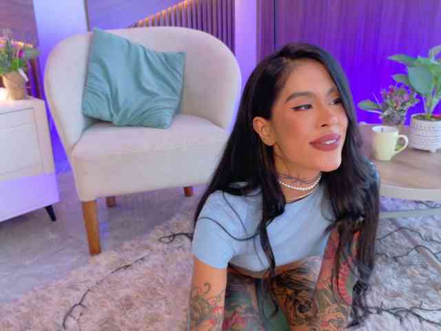 EmmaaFoster webcam