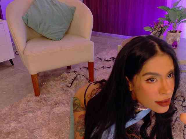 EmmaaFoster webcam