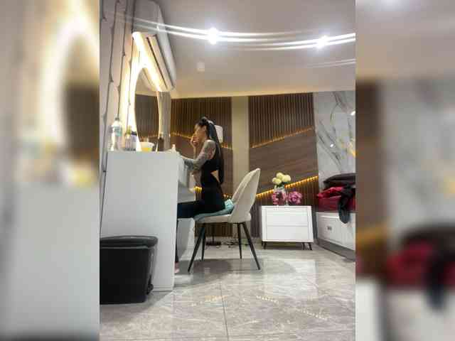EmmaaFoster webcam