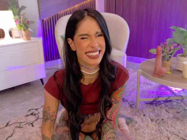 EmmaaFoster webcam