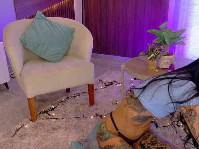 EmmaaFoster webcam