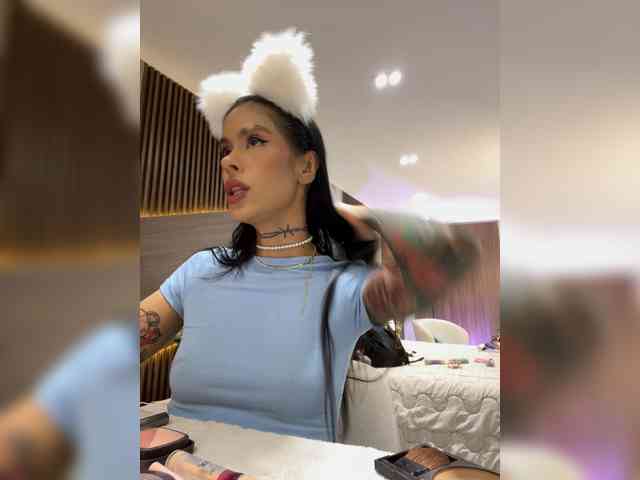 EmmaaFoster webcam