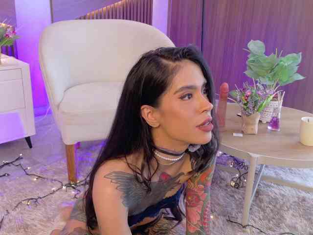 EmmaaFoster webcam