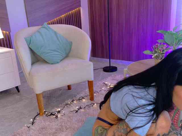 EmmaaFoster webcam
