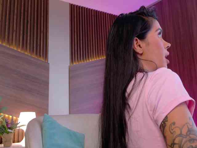 EmmaaFoster webcam