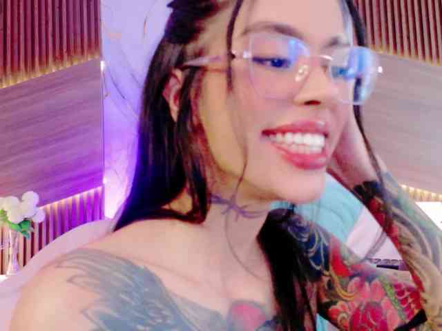 EmmaaFoster webcam