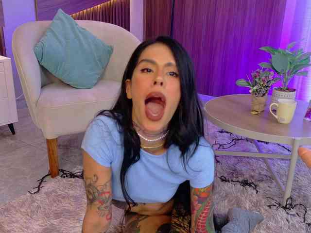 EmmaaFoster webcam