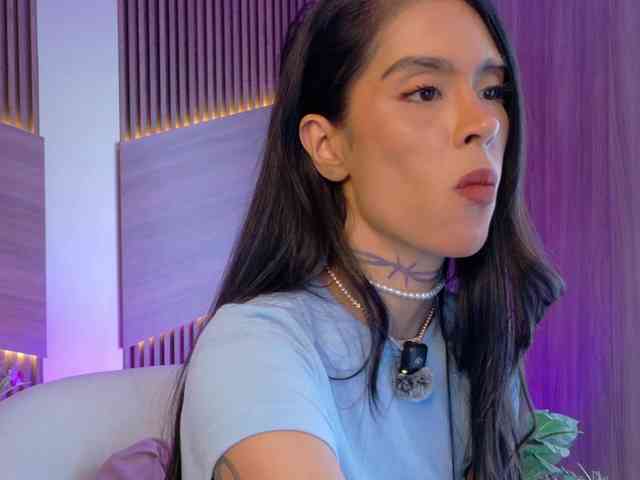 EmmaaFoster webcam