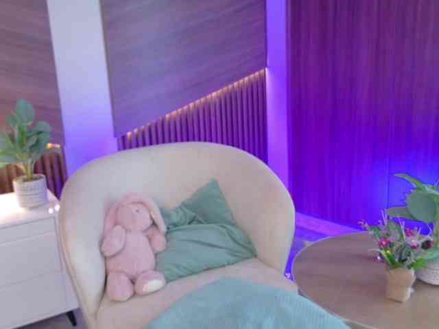 EmmaaFoster webcam