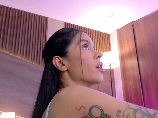 EmmaaFoster webcam