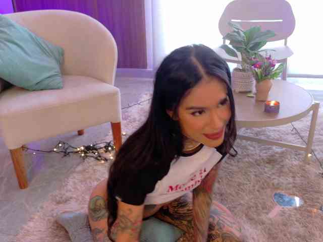 EmmaaFoster webcam