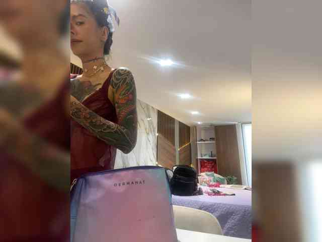 EmmaaFoster webcam