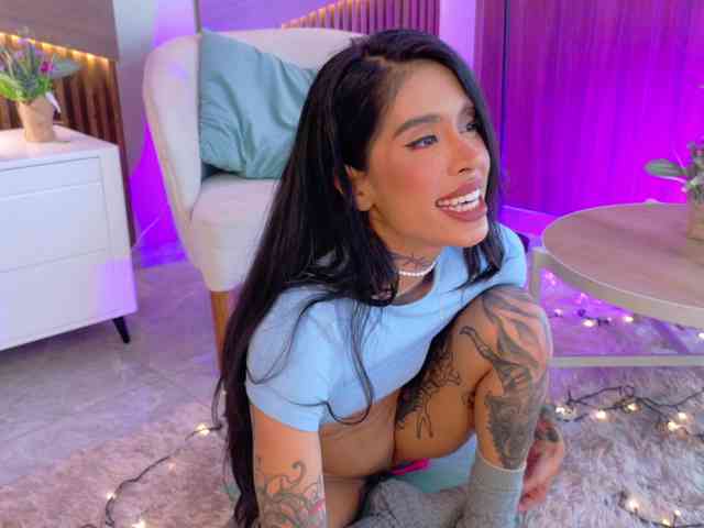 EmmaaFoster webcam