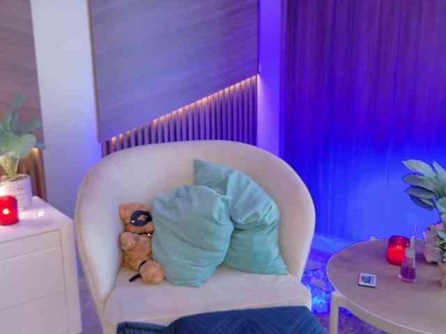 EmmaaFoster webcam