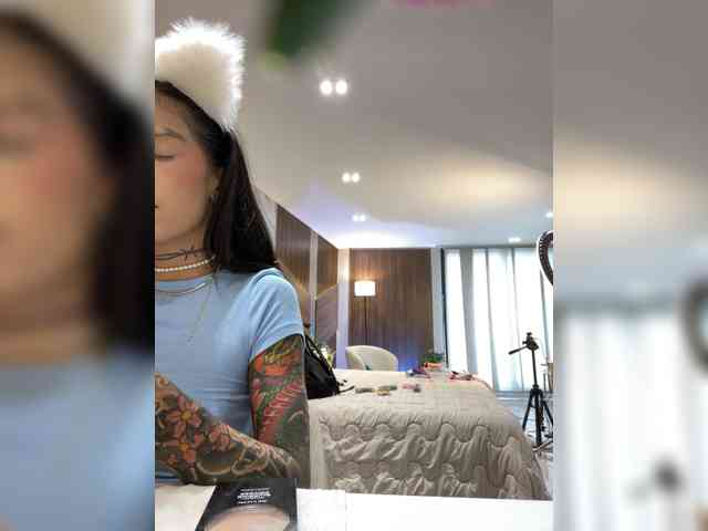 EmmaaFoster webcam