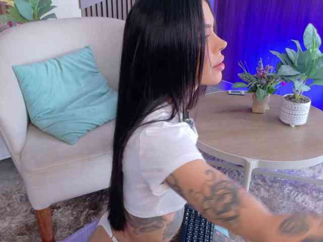 EmmaaFoster webcam