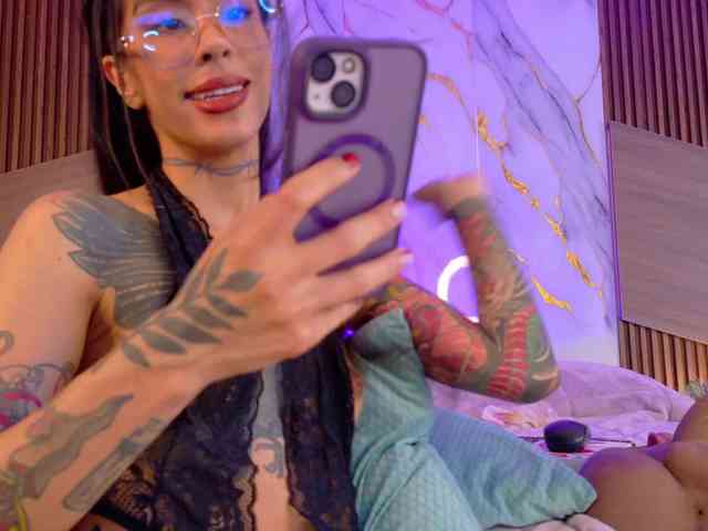 EmmaaFoster webcam