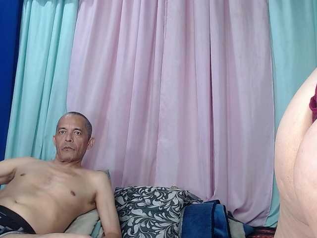 DonatelaHotCouple live webcam show