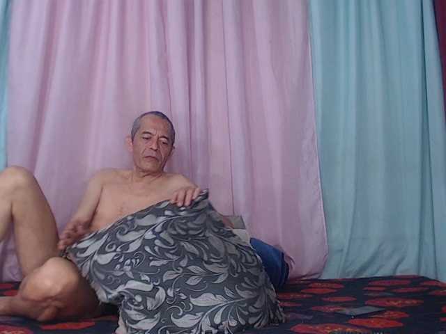 DonatelaHotCouple